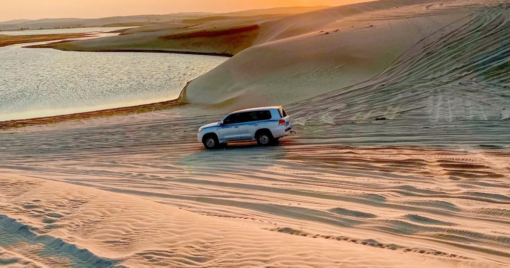 Best desert safari company Dubai with 4x4 dune bashing