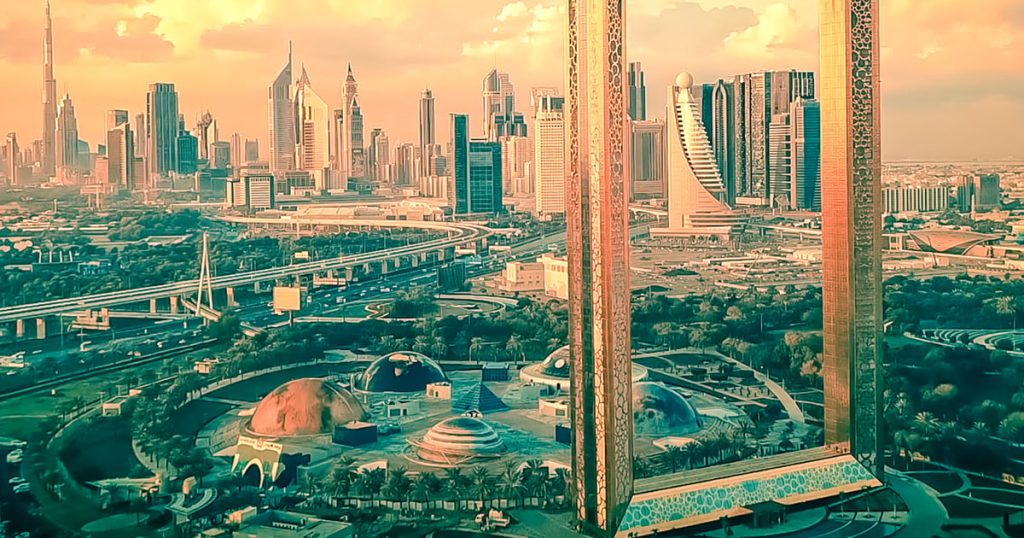 Dubai full day sightseeing tour at famous landmarks