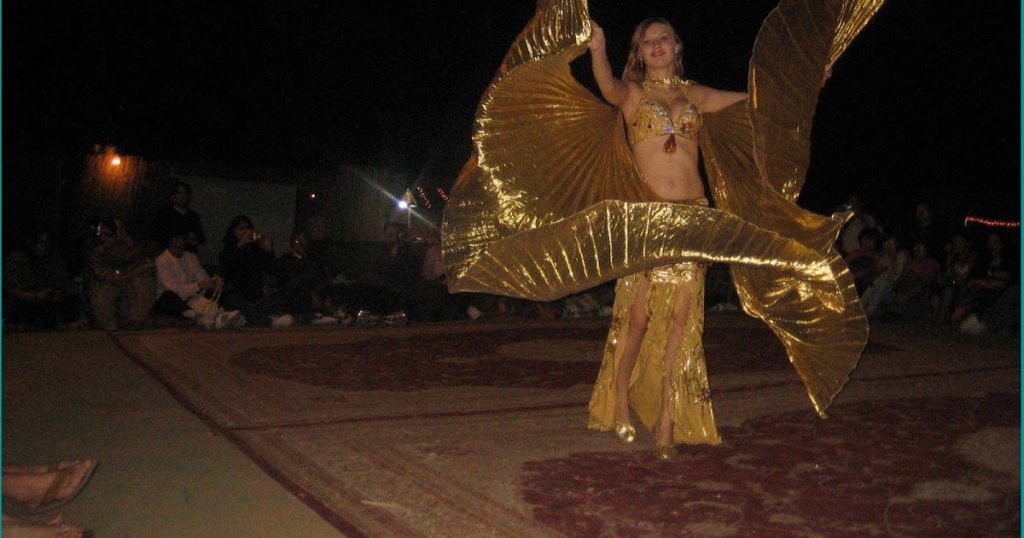 Belly dance show Dubai desert camp with live entertainment