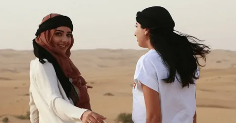 Desert safari Dubai outfit ideas for men and women