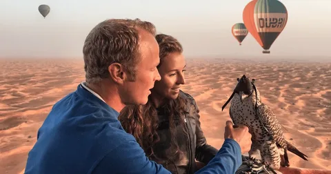 Hot air balloon Dubai packages with sunrise views